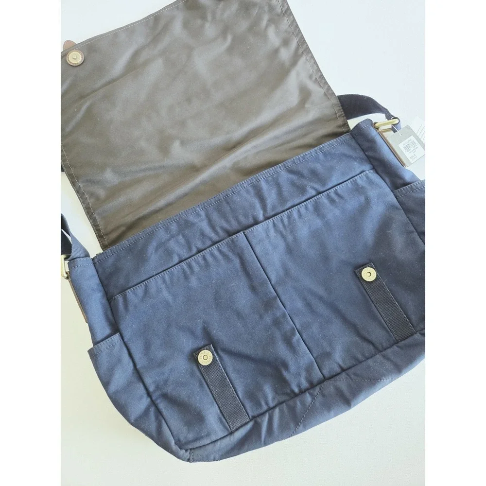 NWT Fossil Waxed Canvas City Bag Messenger Navy Blue Crossbody Pockets ($198)